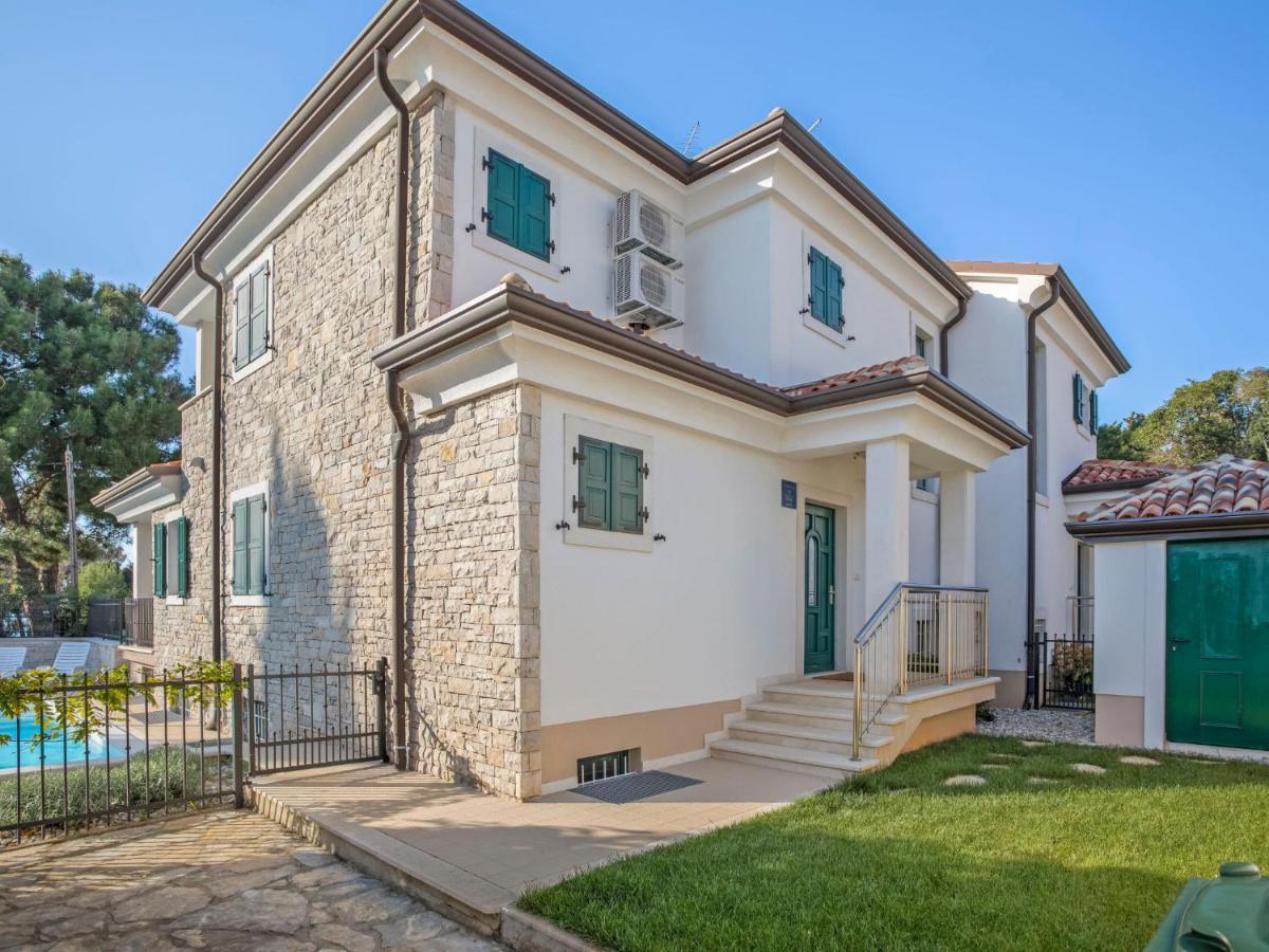 Holiday Home Villa Beach Front By Interhome Savudrija Εξωτερικό φωτογραφία
